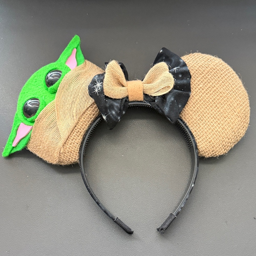 Baby Yoda Inspired Burlap Ear Headband with Black Star Bow